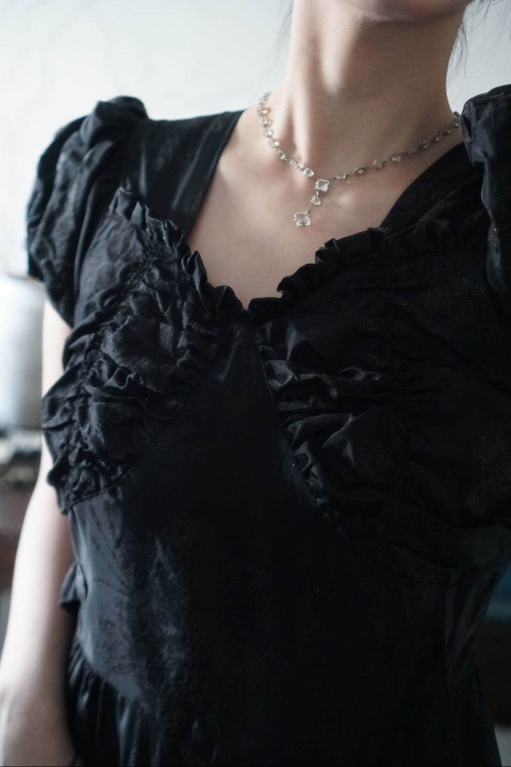 1930's Clear Cut Glass necklace – Rita de Acosta
