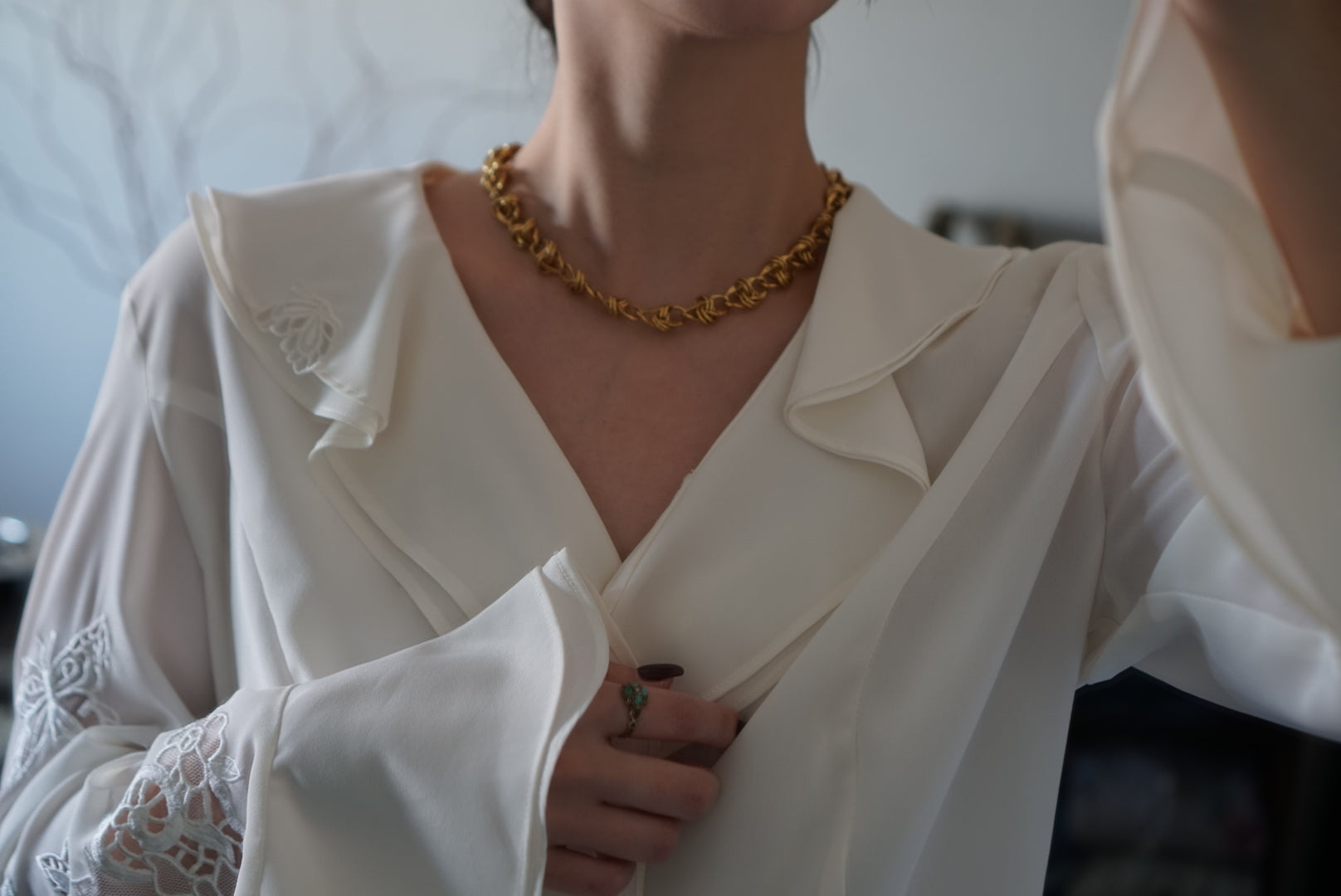 Vintage Frills×Embroidery Blouse