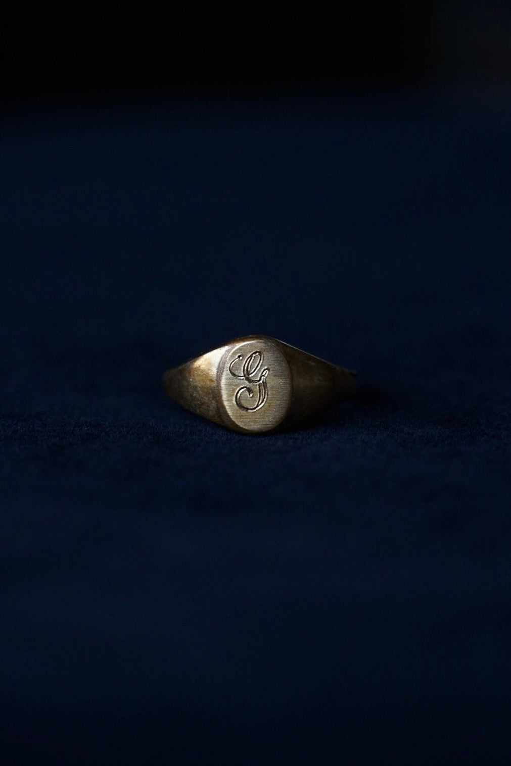 Vintage 10K RGP initial"G" Signet Ring