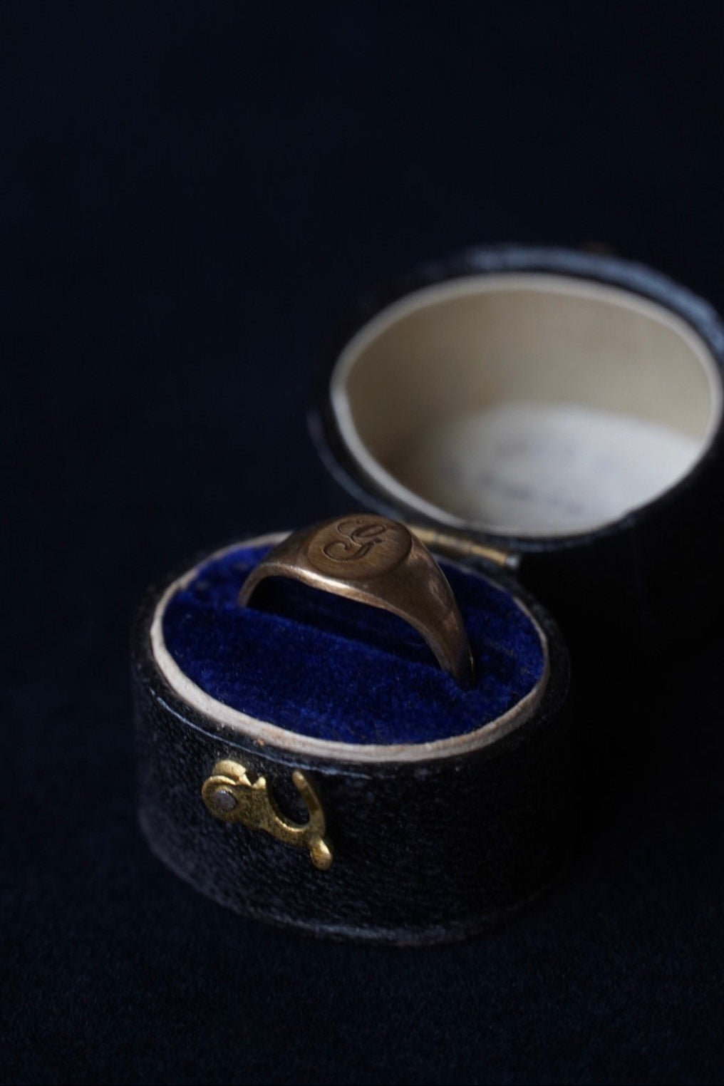Vintage 10K RGP initial"G" Signet Ring
