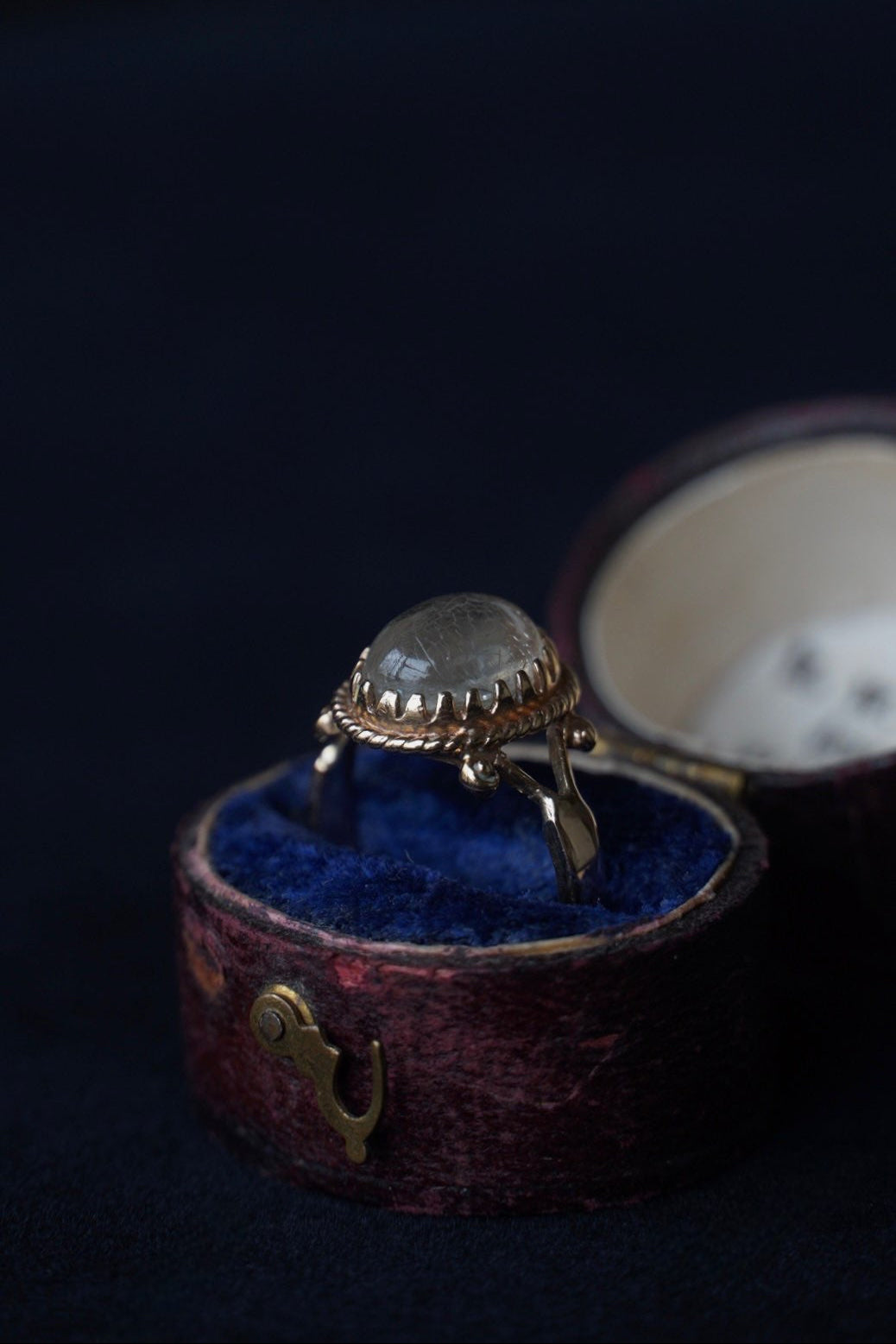 1910's 9ct Moon Stone Ring