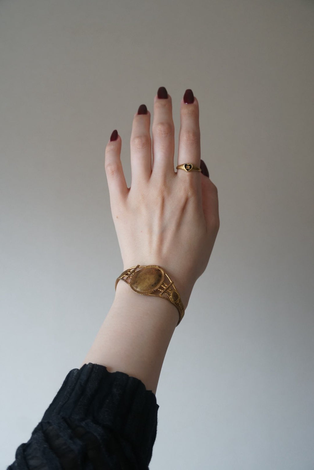 Vintage 18K Black Heart Ring